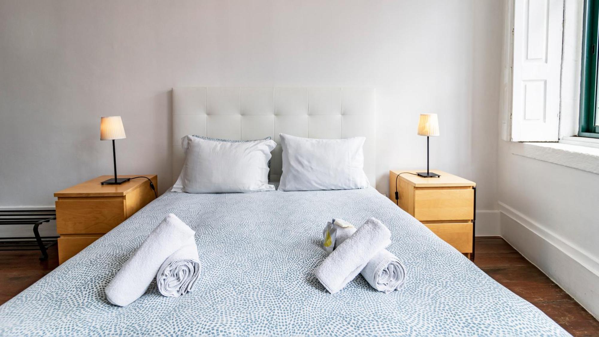 Invictus Hostel Porto Pokoj fotografie